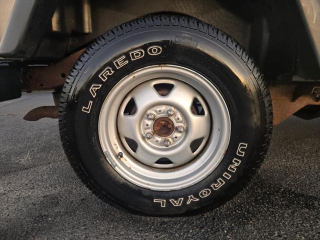 2003 Jeep Wrangler SE