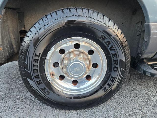 2001 Ford Excursion XLT