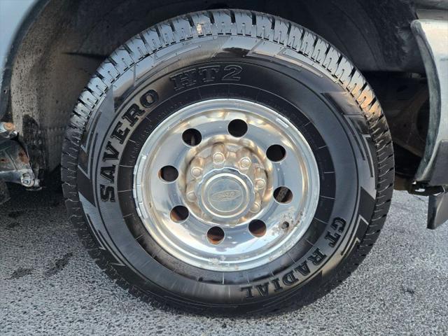 2001 Ford Excursion XLT