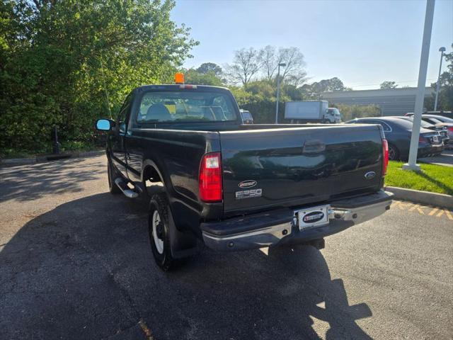 2004 Ford F-350 XLT