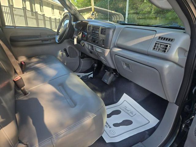 2004 Ford F-350 XLT