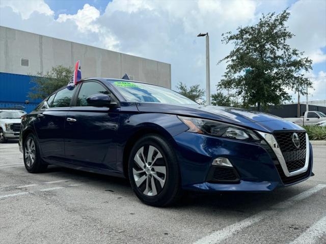 2022 Nissan Altima S FWD