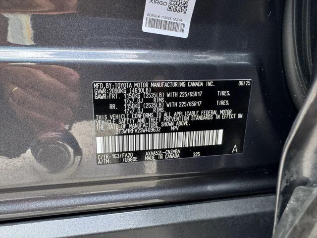 2025 Toyota RAV4 XLE