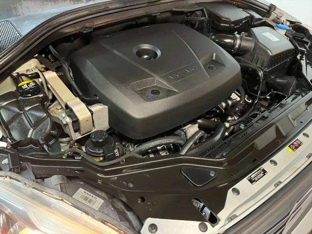 2017 Volvo XC60 T5 Inscription