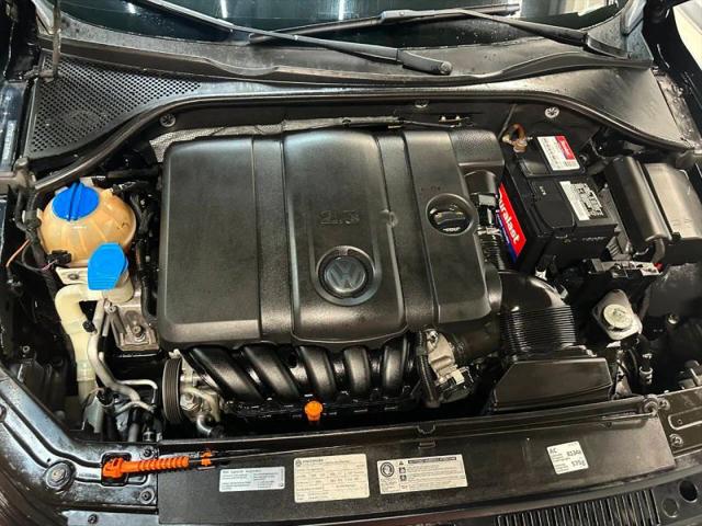 2013 Volkswagen Passat 2.5L SE