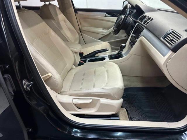 2013 Volkswagen Passat 2.5L SE