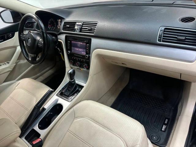 2013 Volkswagen Passat 2.5L SE