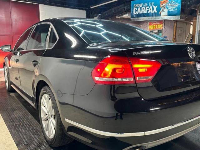 2012 Volkswagen Passat 2.5L SEL