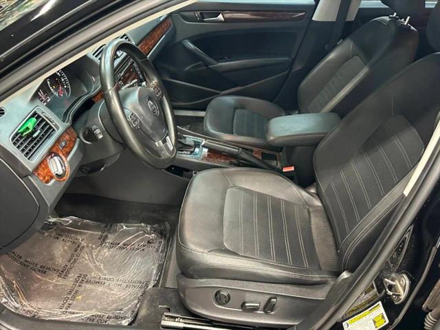 2012 Volkswagen Passat 2.5L SEL