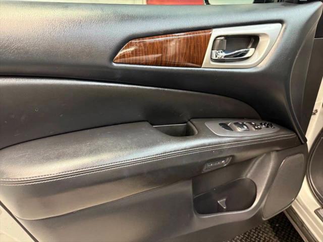 2015 Nissan Pathfinder Platinum