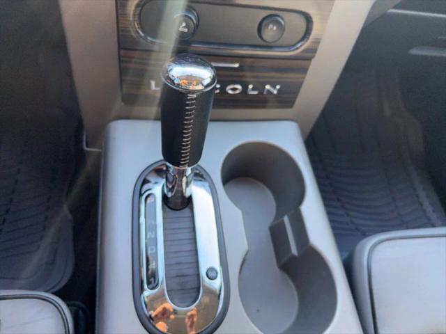 2007 Lincoln Mark LT Base