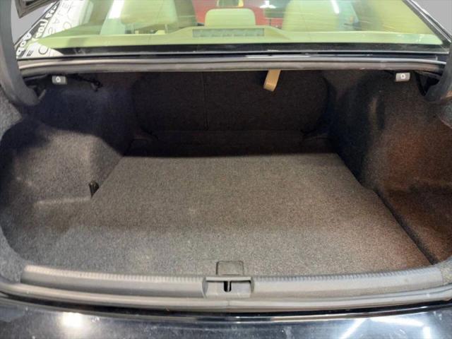 2015 Volkswagen Passat 1.8T SE