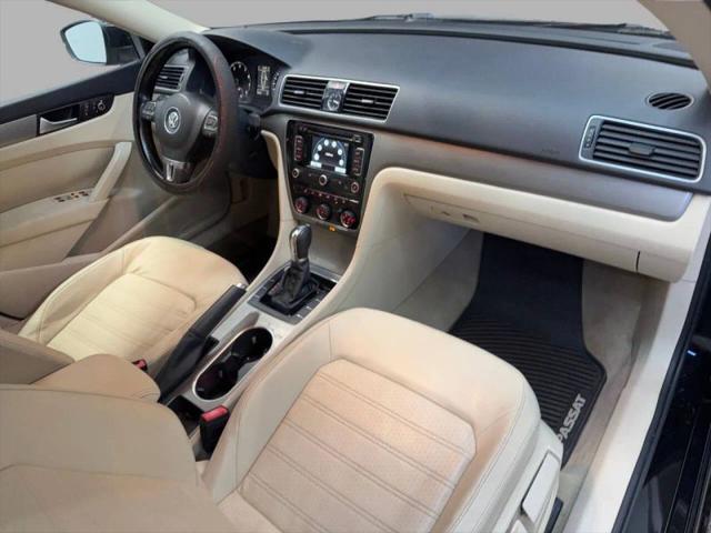 2015 Volkswagen Passat 1.8T SE