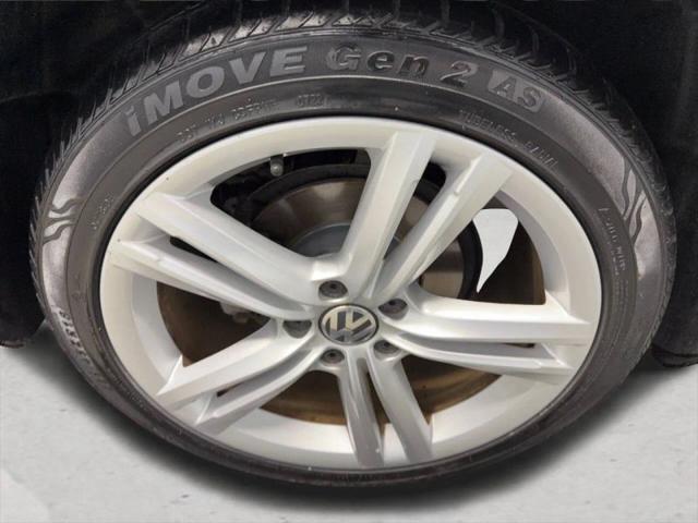 2015 Volkswagen Passat 1.8T SE