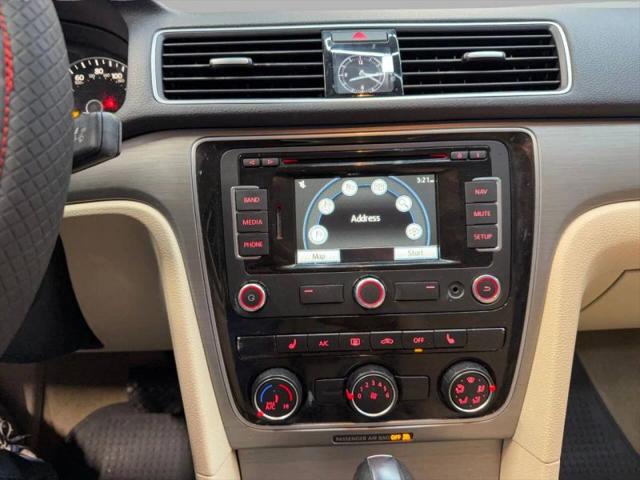 2015 Volkswagen Passat 1.8T SE