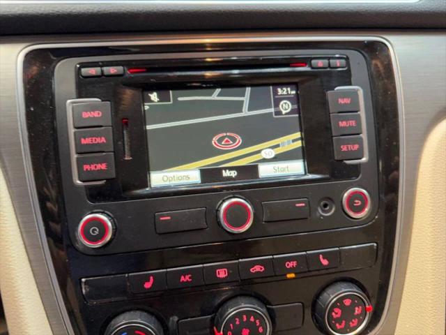 2015 Volkswagen Passat 1.8T SE