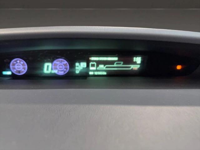 2011 Toyota Prius Three