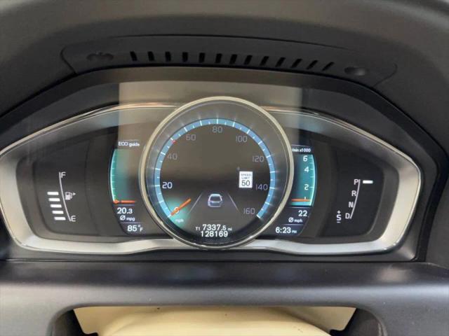 2016 Volvo XC60 T6 Drive-E Platinum