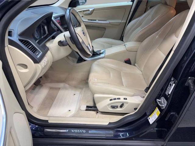 2016 Volvo XC60 T6 Drive-E Platinum