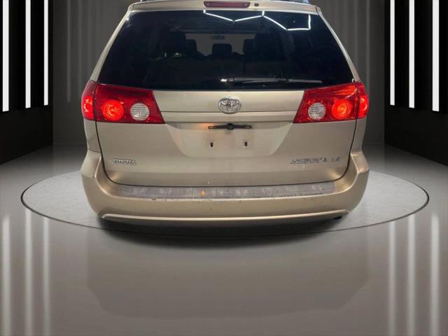 2007 Toyota Sienna LE