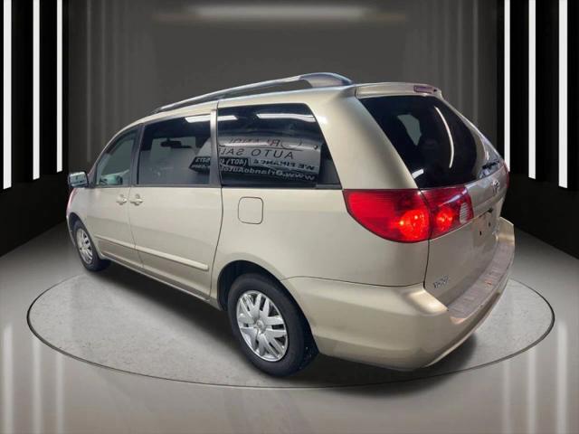 2007 Toyota Sienna LE