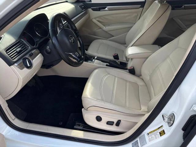 2016 Volkswagen Passat 1.8T SE