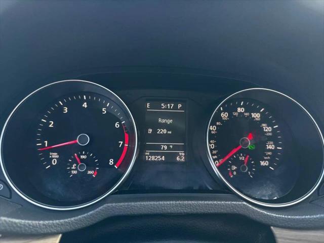 2016 Volkswagen Passat 1.8T SE