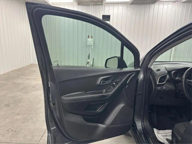 2020 Chevrolet Trax FWD LT
