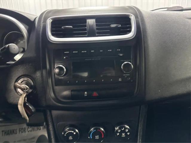 2012 Dodge Avenger SE