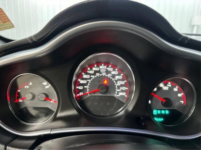 2012 Dodge Avenger SE