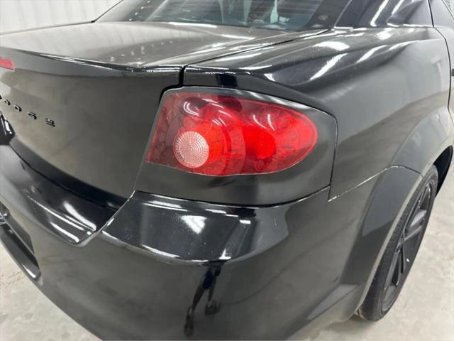 2012 Dodge Avenger SE