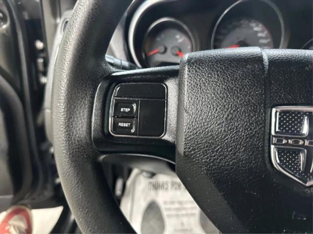 2012 Dodge Avenger SE