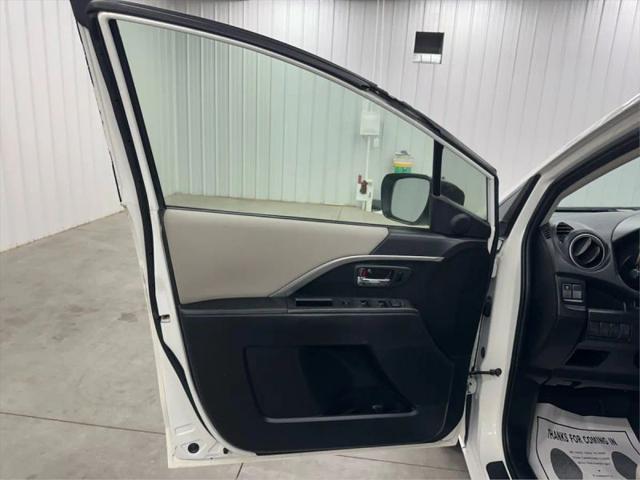 2012 Mazda Mazda5 Sport