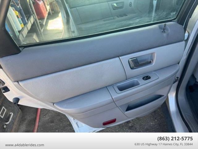 2003 Ford Taurus SES