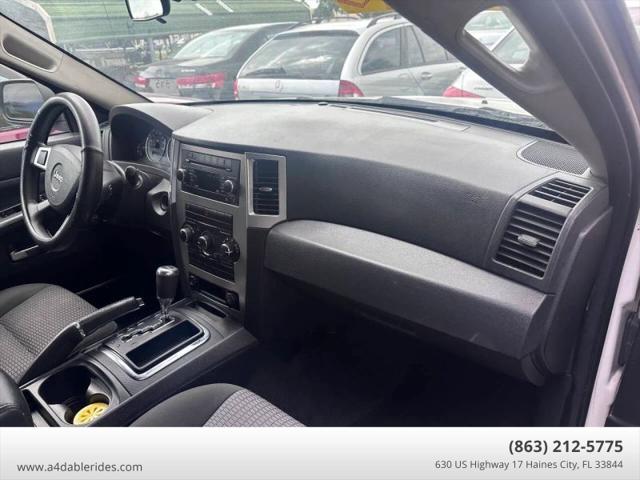 2009 Jeep Grand Cherokee Laredo