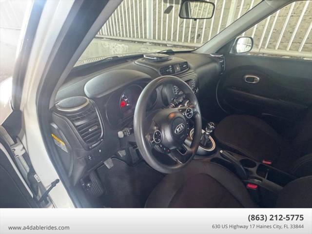 2016 Kia Soul Base
