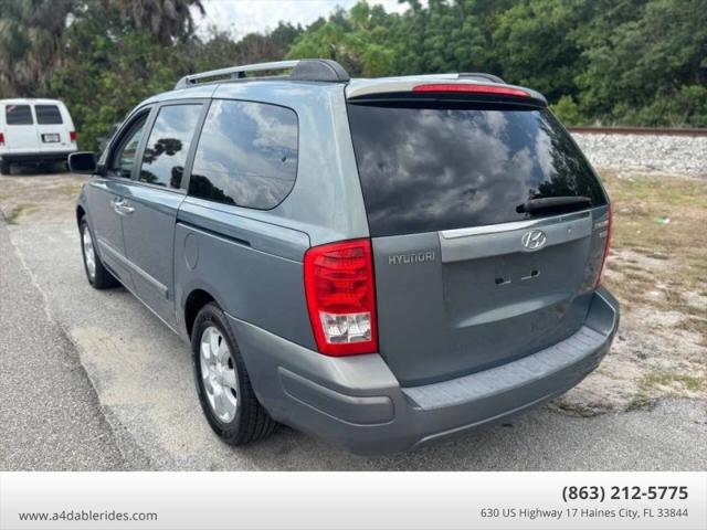 2007 Hyundai Entourage GLS