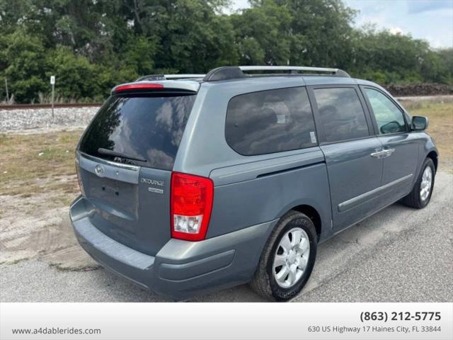 2007 Hyundai Entourage GLS
