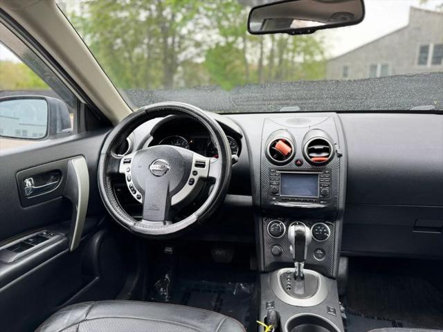 2011 Nissan Rogue SV
