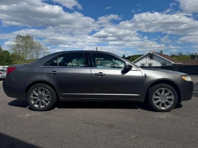 2010 Lincoln MKZ Base