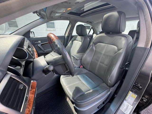 2010 Lincoln MKZ Base