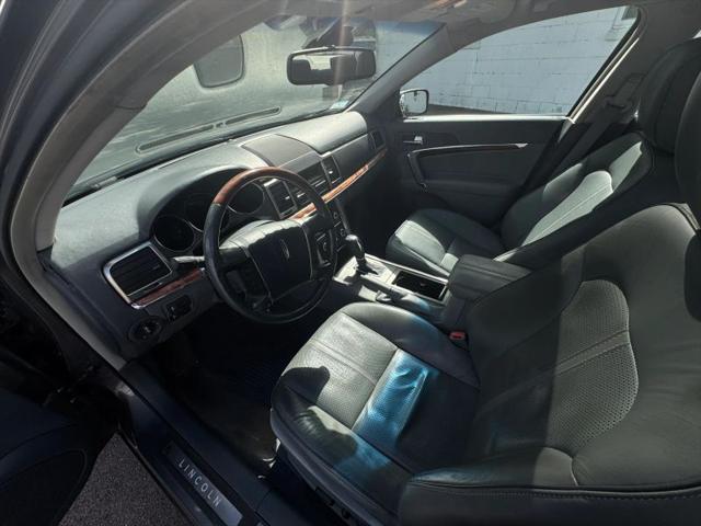 2010 Lincoln MKZ Base