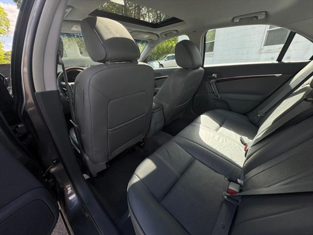 2010 Lincoln MKZ Base