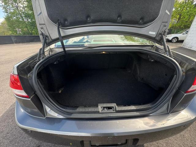 2010 Lincoln MKZ Base