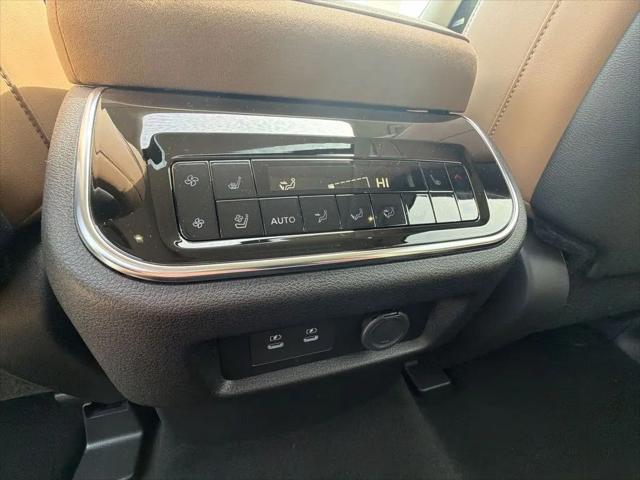 2026 INFINITI QX80 LUXE AWD