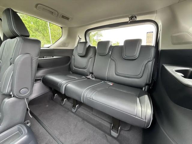2026 INFINITI QX80 LUXE AWD