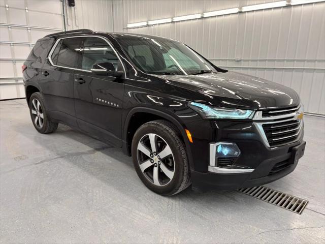 2023 Chevrolet Traverse AWD LT Leather