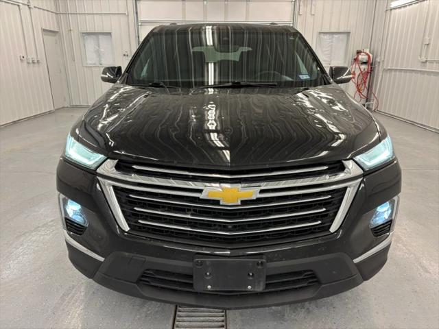 2023 Chevrolet Traverse AWD LT Leather
