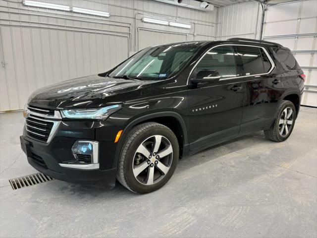 2023 Chevrolet Traverse AWD LT Leather