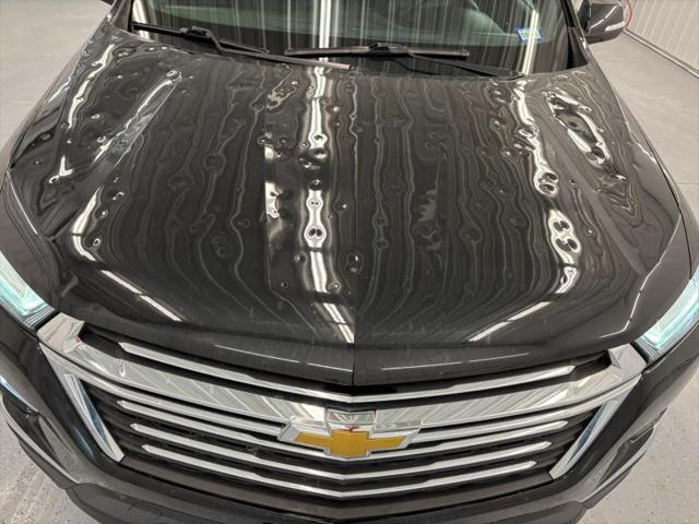 2023 Chevrolet Traverse AWD LT Leather